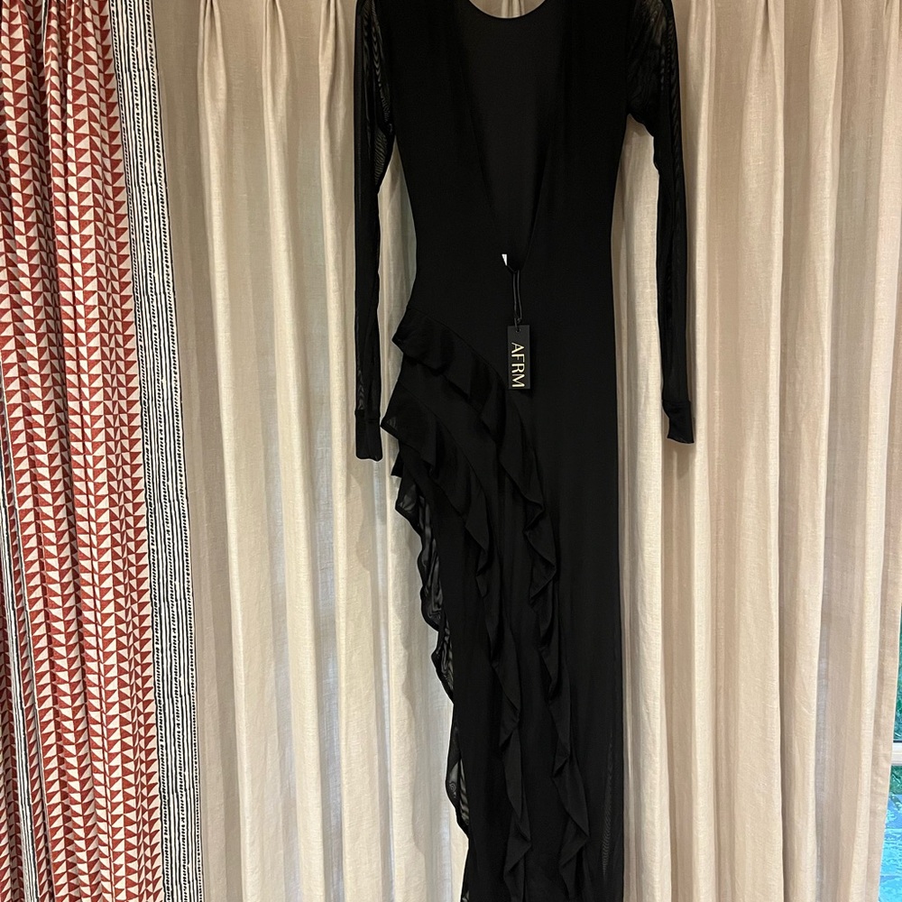 Avery Elegant Black Asymmetrical Dress